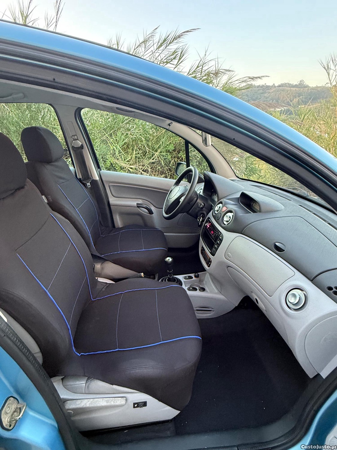 Citroën C3 Azul gasolina muito estimado. — fotografia 5