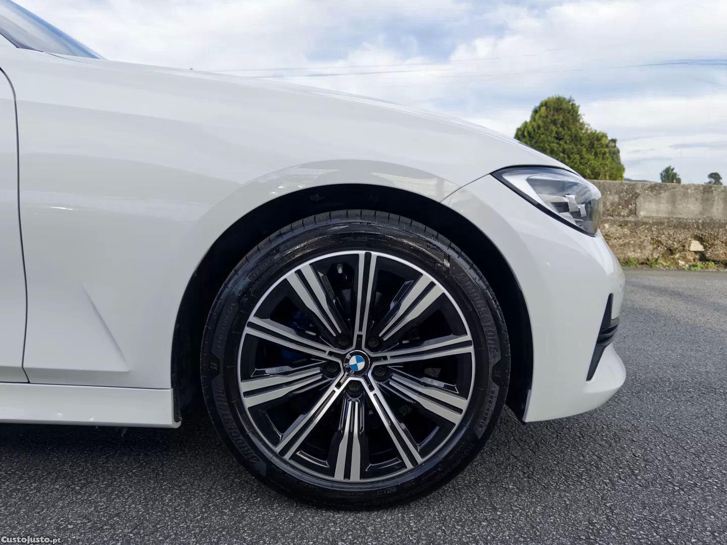 BMW 320 D line sport auto — fotografia 7