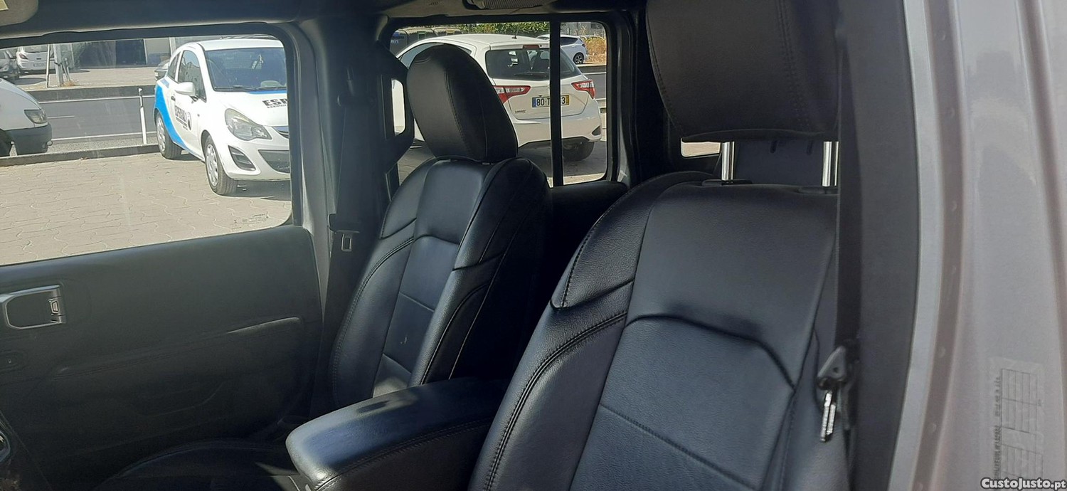 Jeep Wrangler Pick-Up Cabine Dupla - 20 foto 5