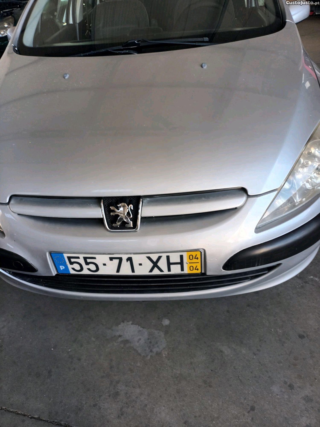 Peugeot 307 1.4 HDi break — fotografia 8