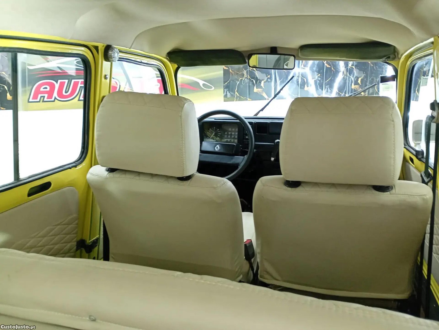 Renault 4 1.1 GTL — fotografia 8
