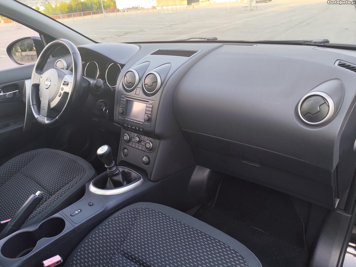 Nissan Qashqai 1.5 DCI — fotografia 3