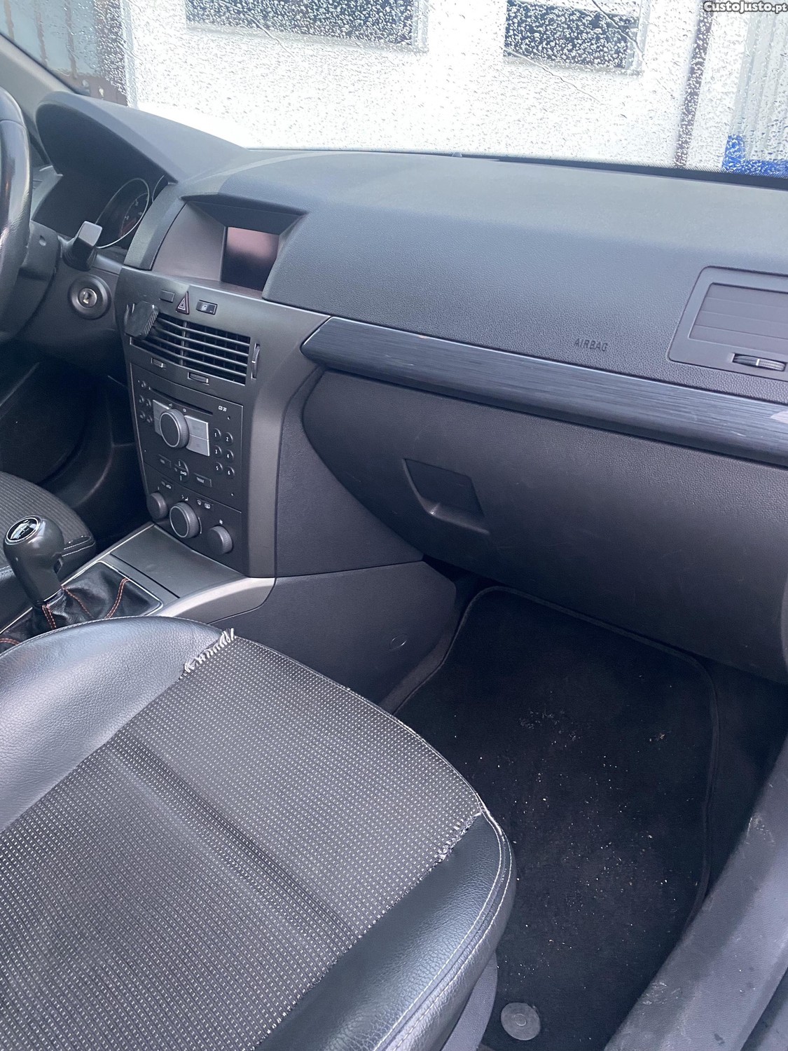 Opel Astra H — fotografia 10