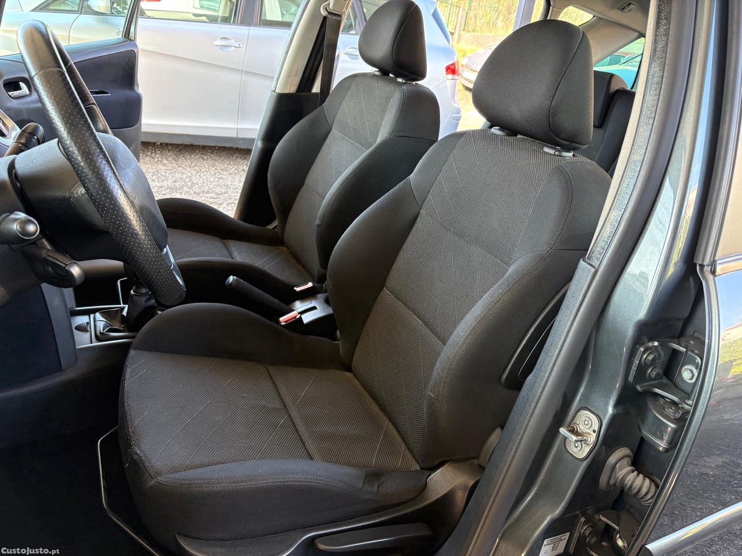 Peugeot 207 1.4 Sport — fotografia 13