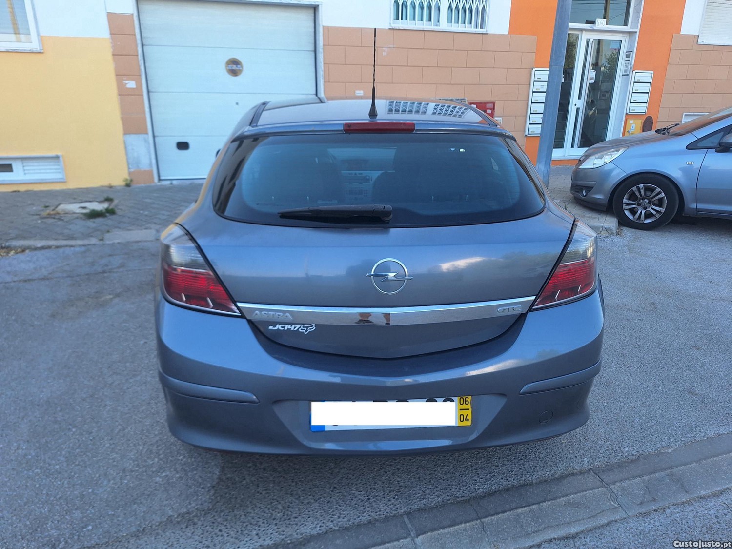 Opel Astra 1700 CDTI — fotografia 4