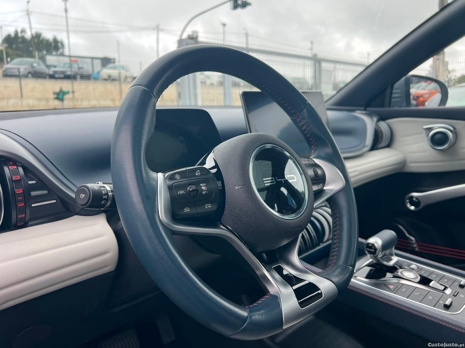 BYD Atto 3 60.48 kWh Design — fotografia 9