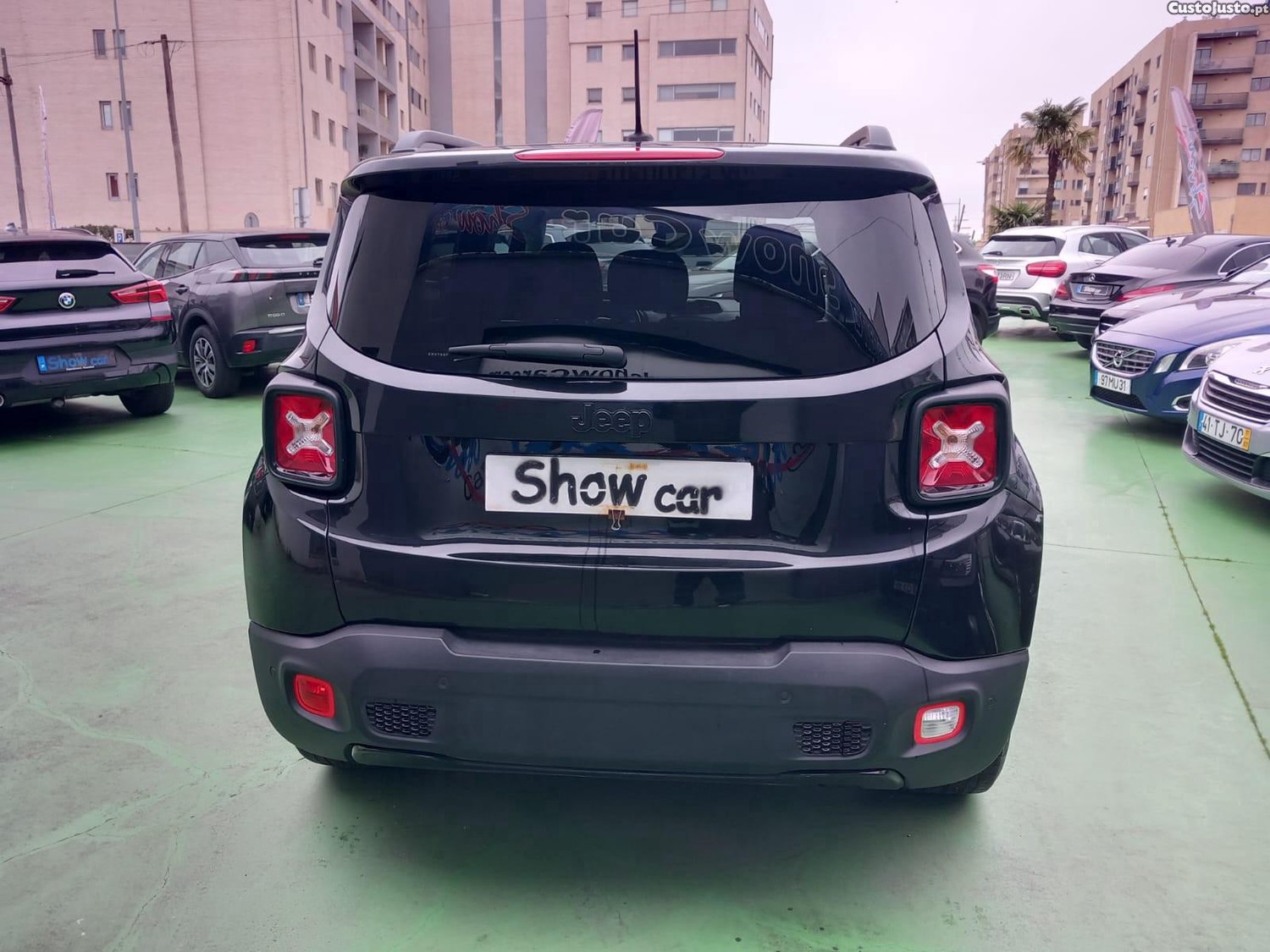 Jeep Renegade 1.6 MJD Night Eagle — fotografia 19