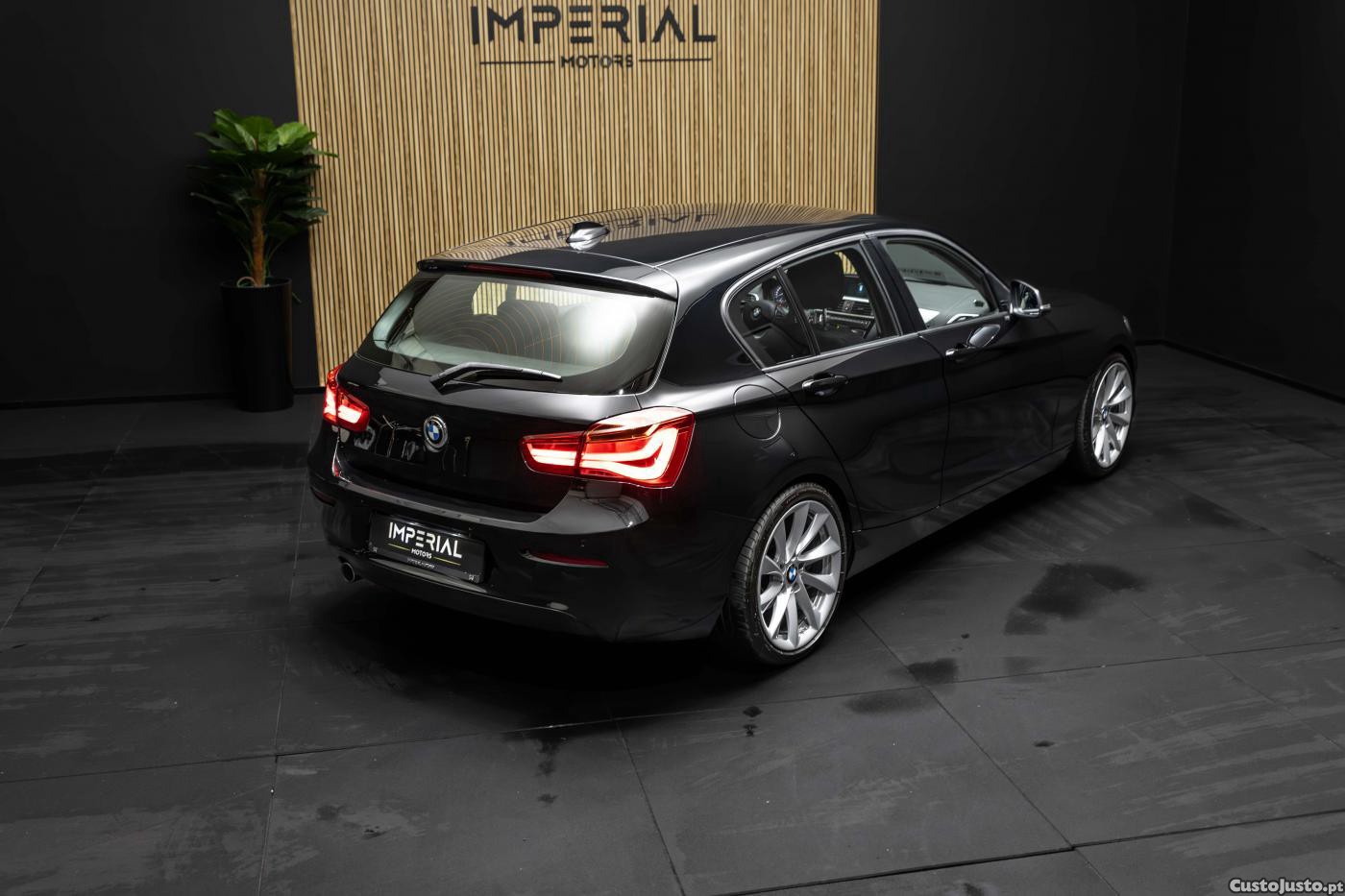 BMW 116 d Advantage — fotografia 11