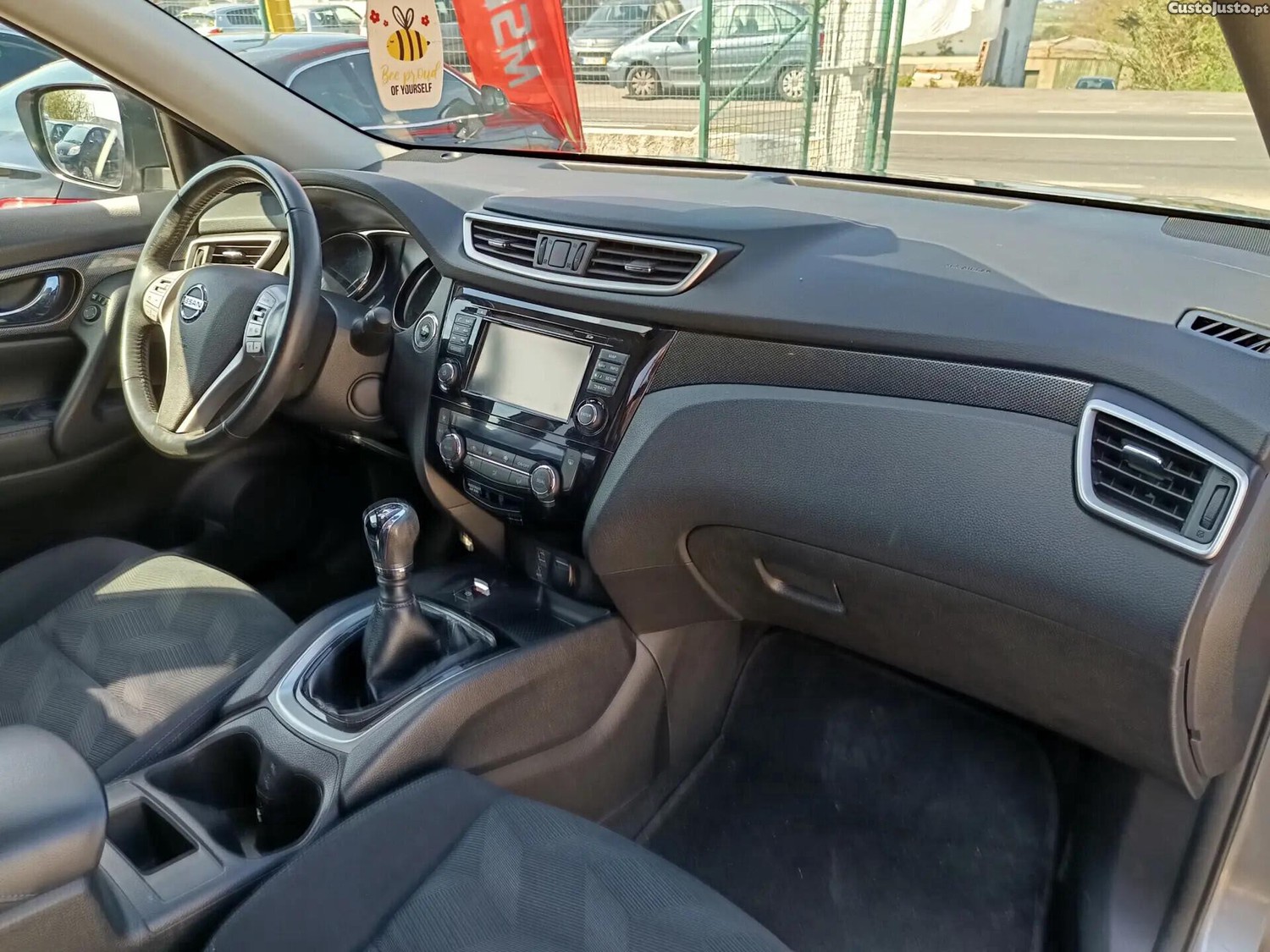 Nissan X-Trail 1.6 dCi 360 — fotografia 9
