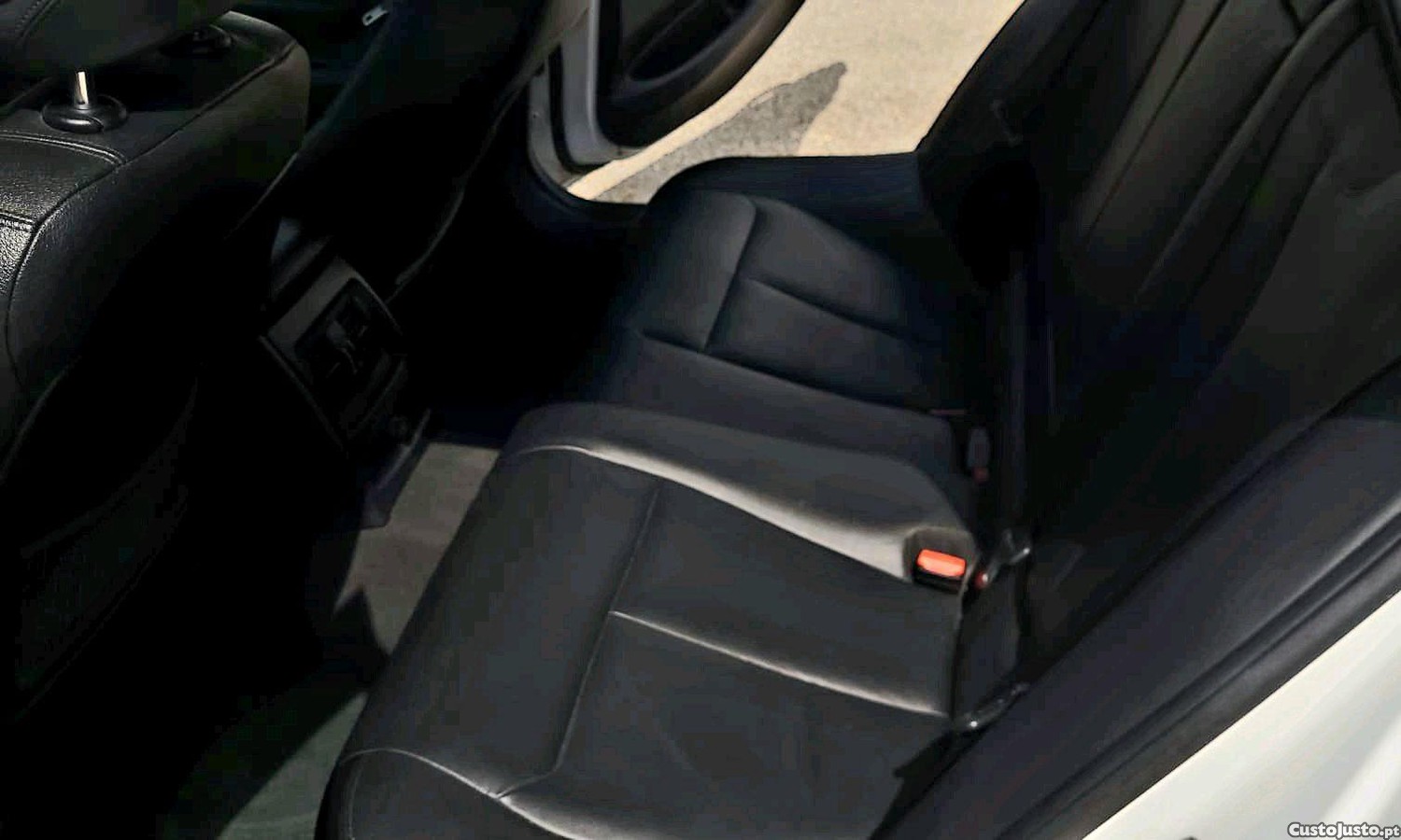 BMW 320 d — fotografia 6