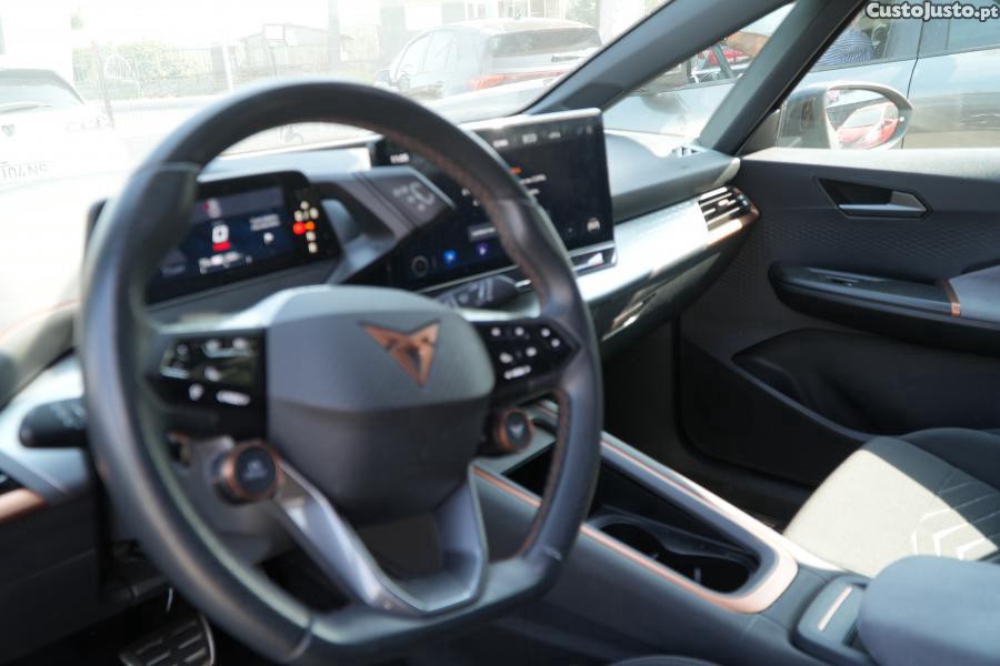 CUPRA Born 170kW/77kWh — fotografia 6