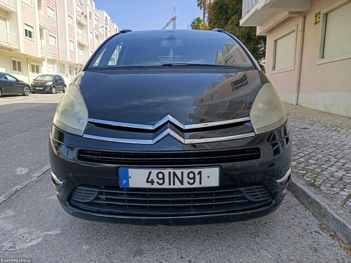 Citroën C4 Grand Picasso EXCLUSIVE 1.6hdi 109cv cxaut — fotografia 10