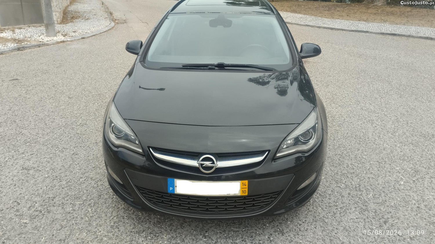Opel Astra Sports Tourer 1.6 CDTI — fotografia 9