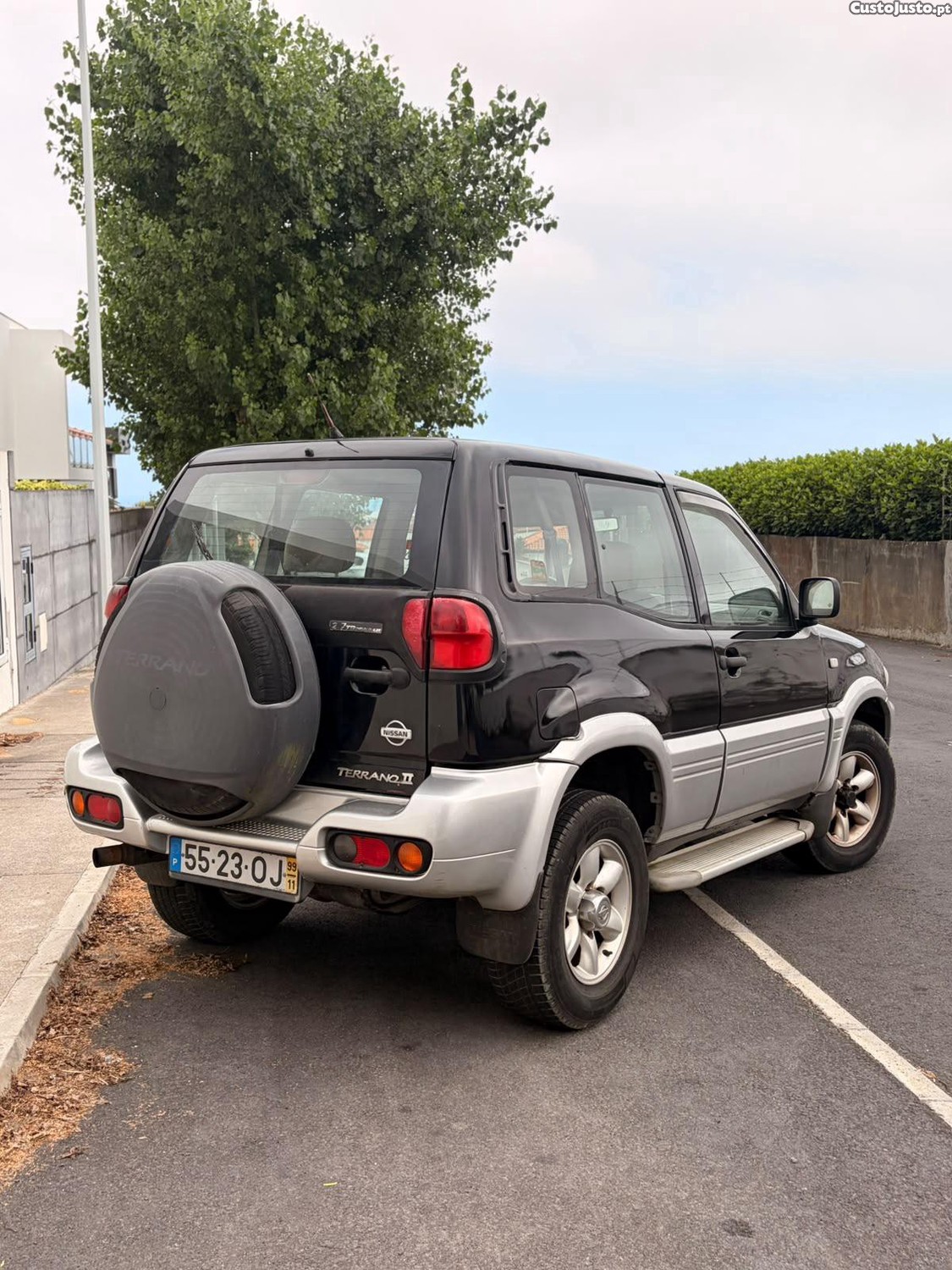 Nissan Terrano 2.7 TDI — fotografia 5