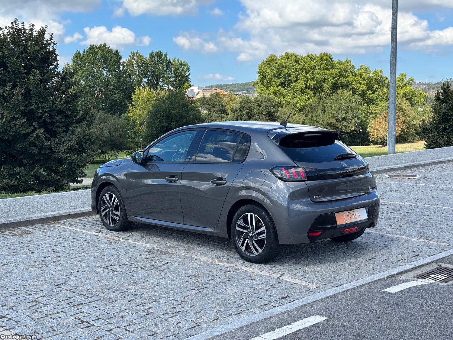Peugeot 208 1.2 Allure Pack — fotografia 7