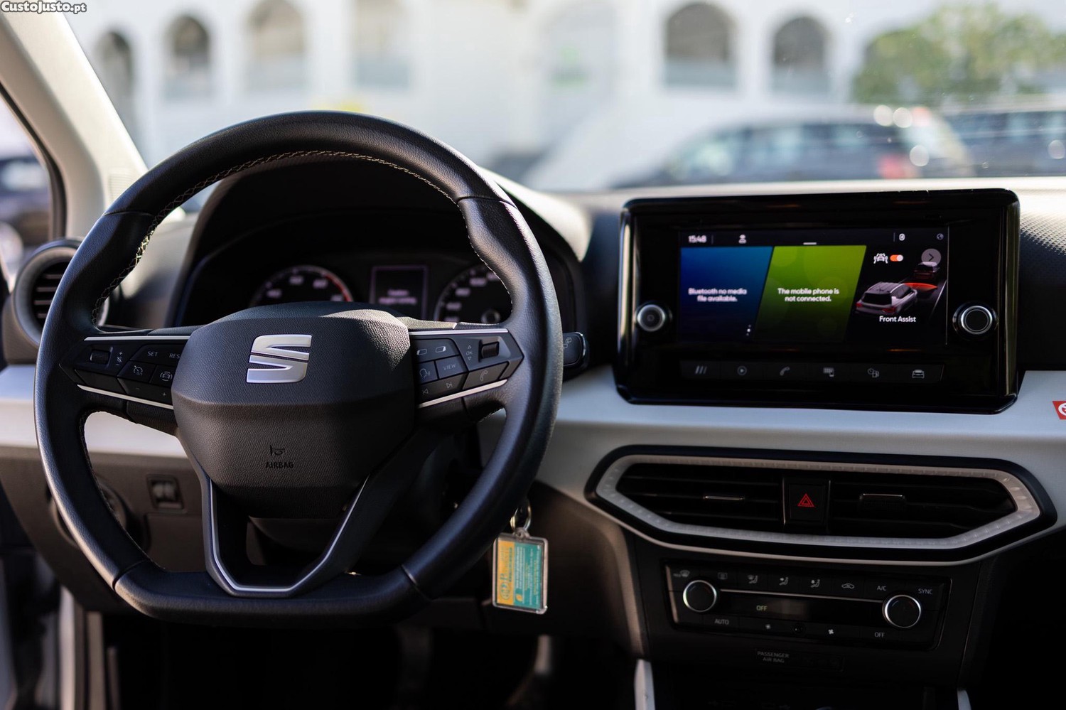 SEAT Arona 1.0 TSI Style Plus 5V 5P — fotografia 4