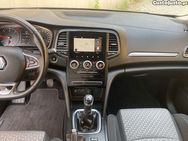 Renault Mégane 1.5 Blue dCi Limited — fotografia 11