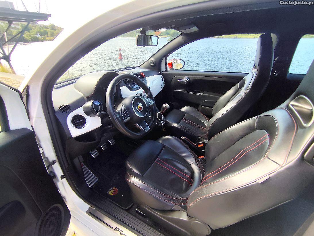 Abarth 500 1.4T 177cv — photo 3