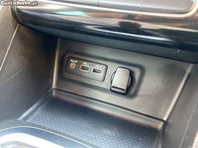 Renault Mégane 1.5 Blue dCi Limited — fotografia 5