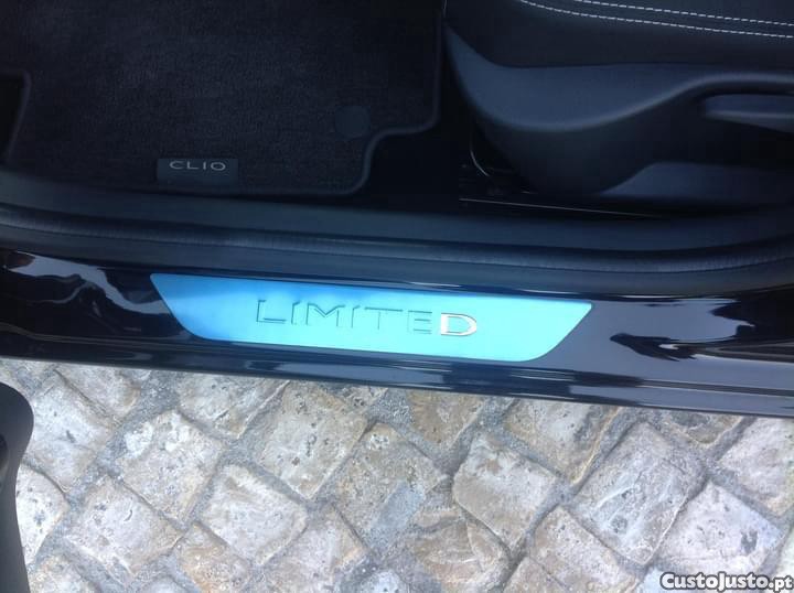 Renault Clio Limites — fotografia 10