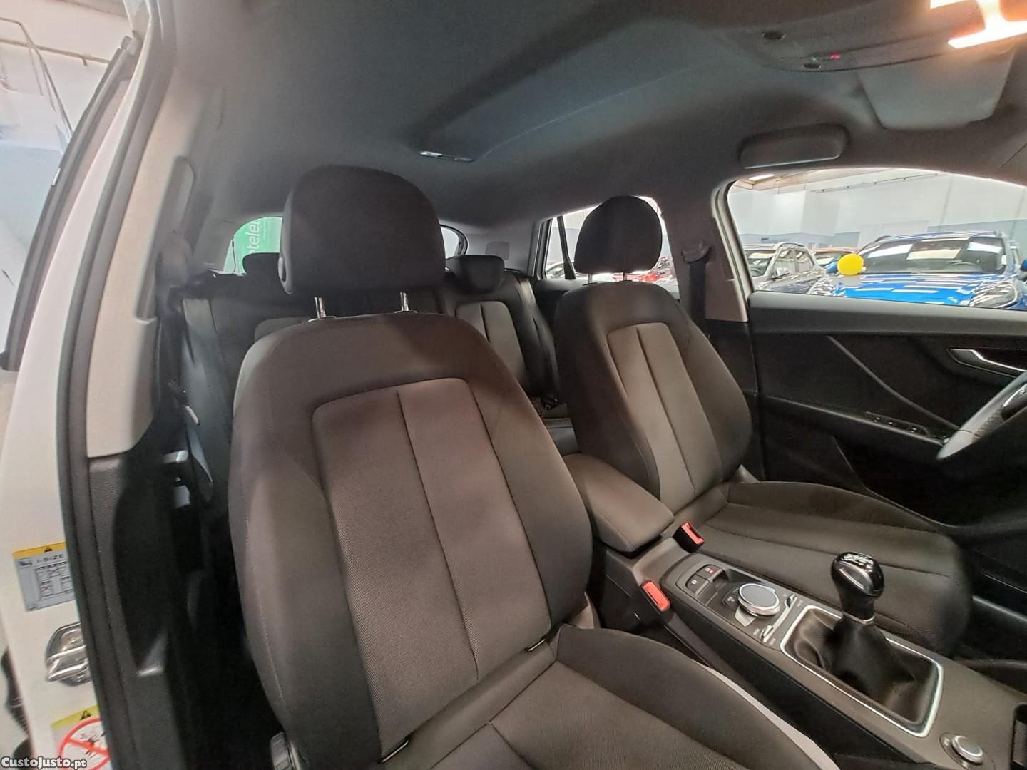 Audi Q2 30 TFSI Advanced — fotografia 5