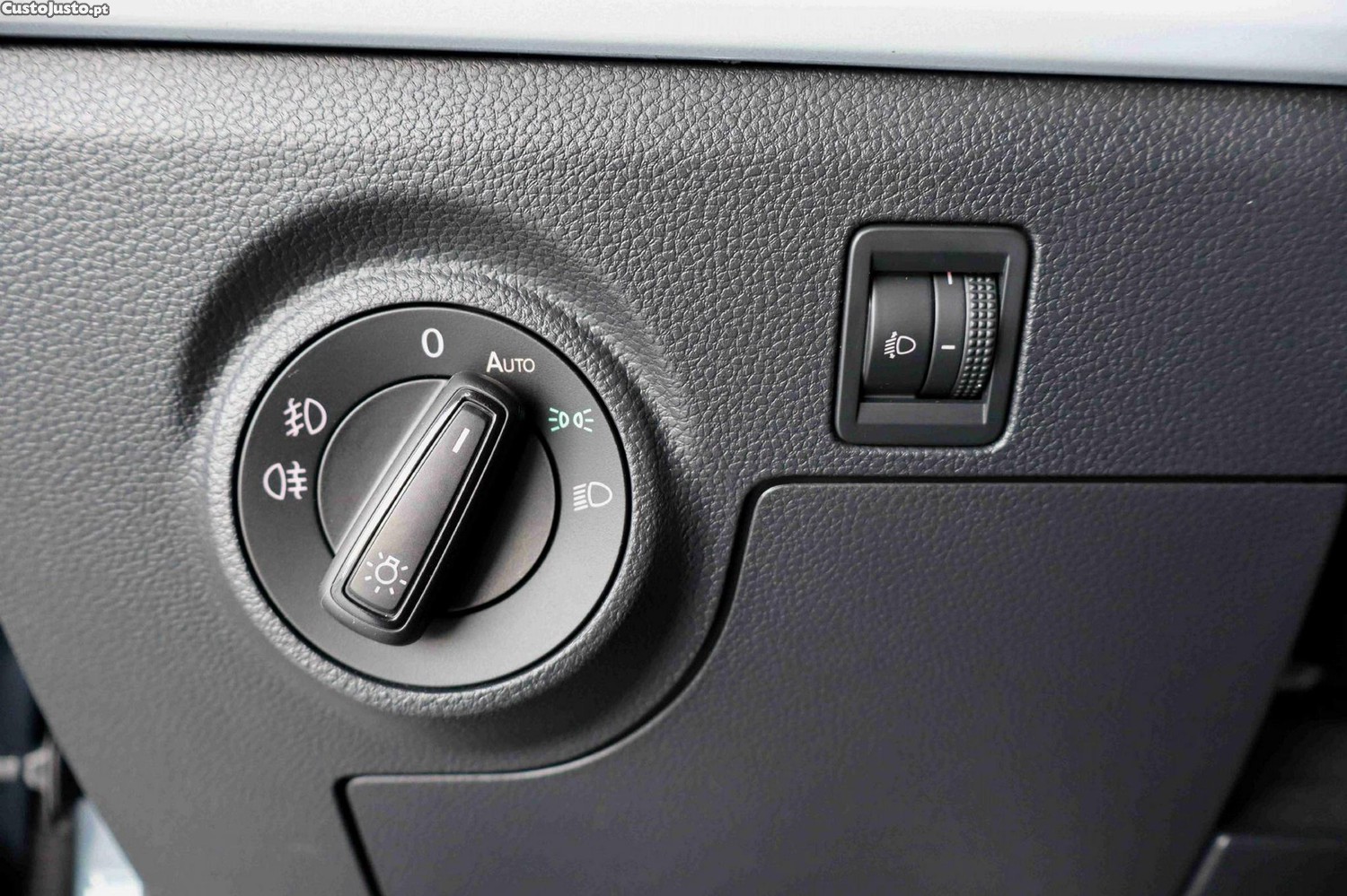 SEAT Arona 1.0 TSI Style — fotografia 7