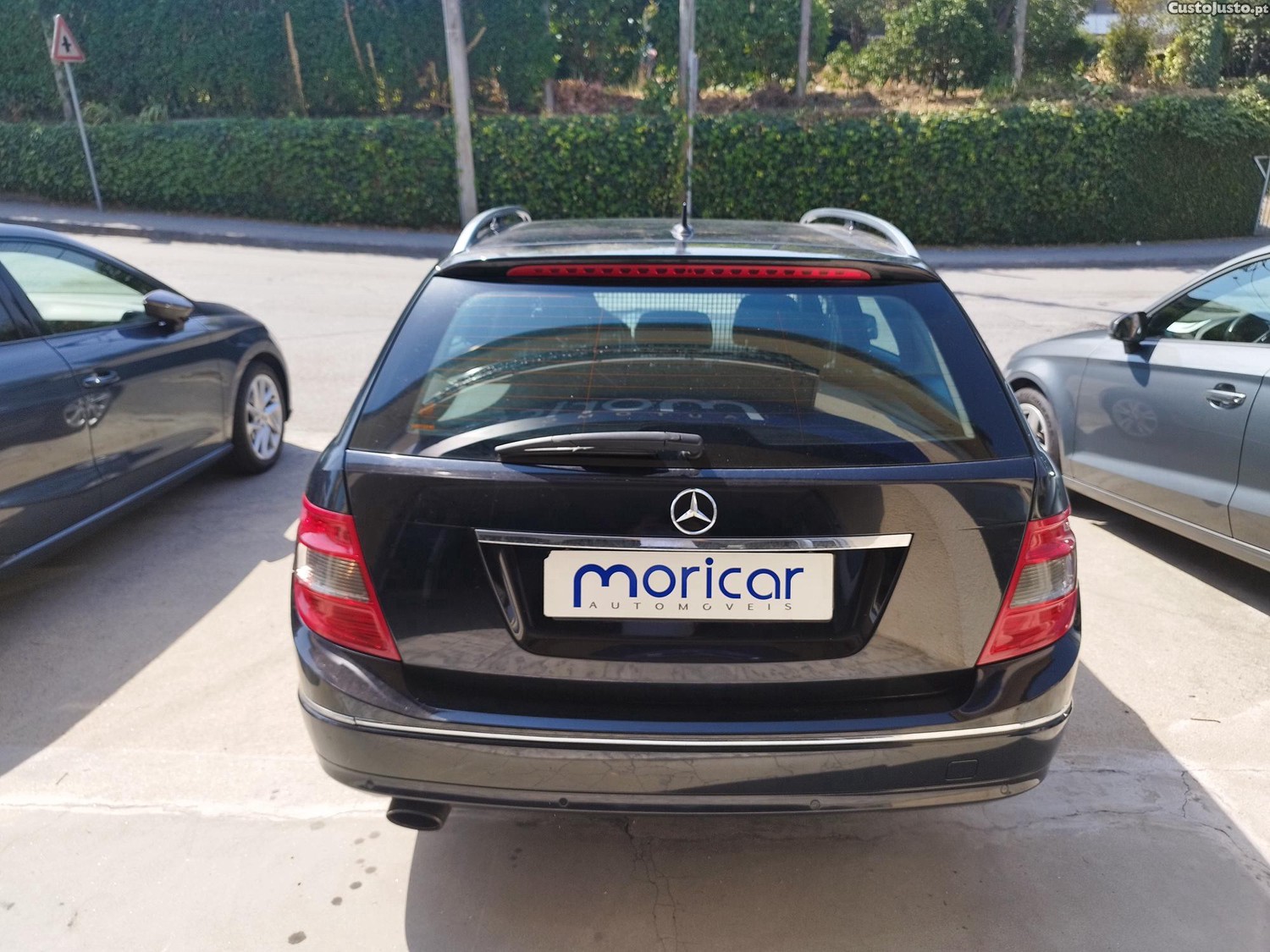 Mercedes-Benz C 220 2.2 CDI AVANTGARD — fotografia 7
