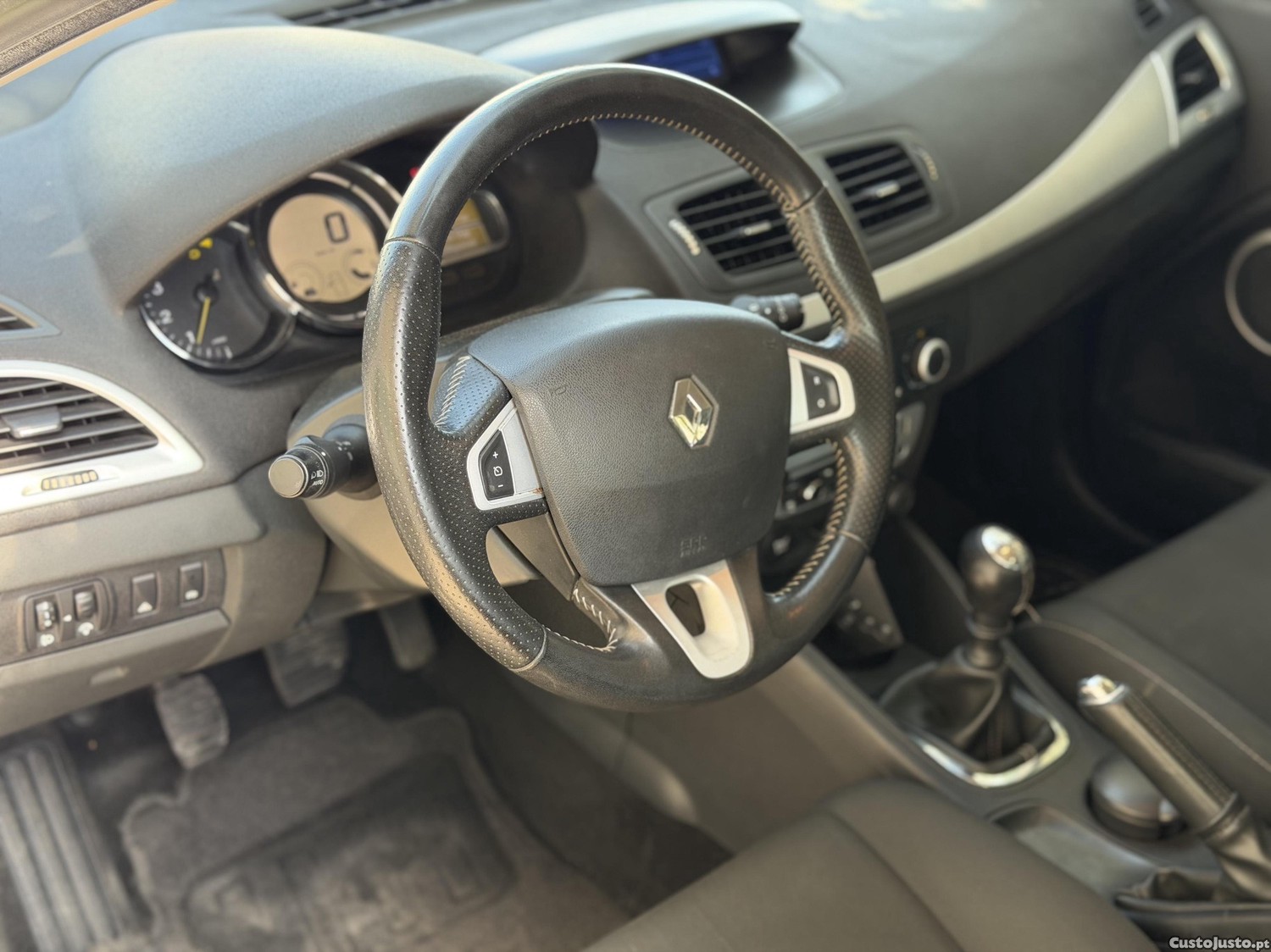 Renault Mégane Sport Tourer 1.5 dCi Dynamique — fotografia 3