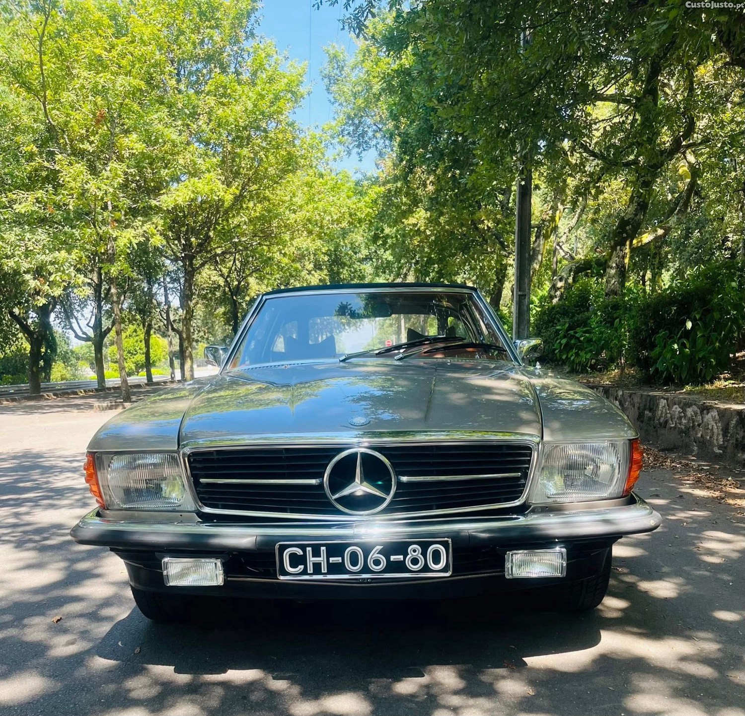 Mercedes-Benz SL 350 R107 — fotografia 7