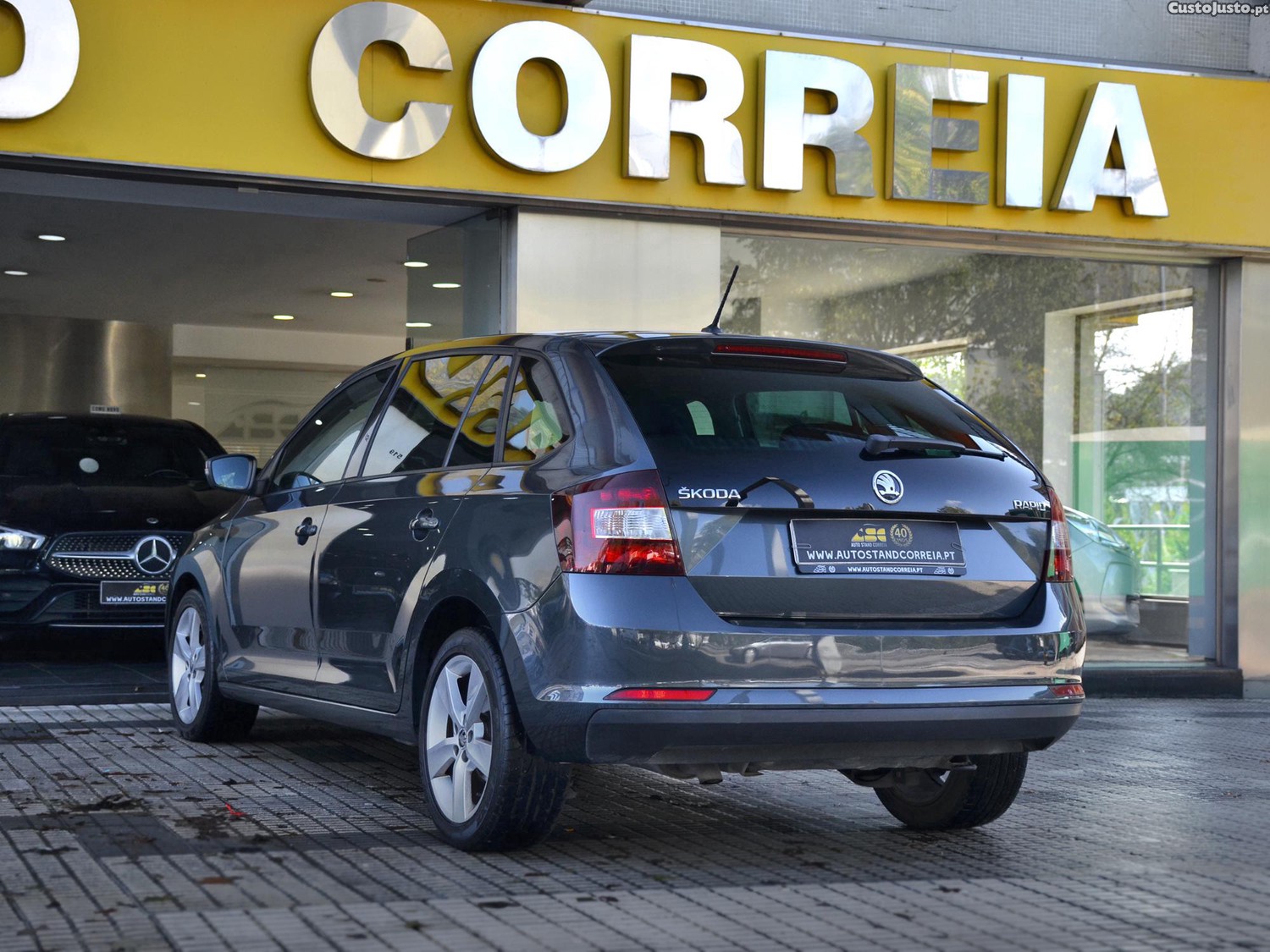 Skoda Rapid SpaceBack 1.4 Tdi Nacional 110.000kms - 18 foto 4