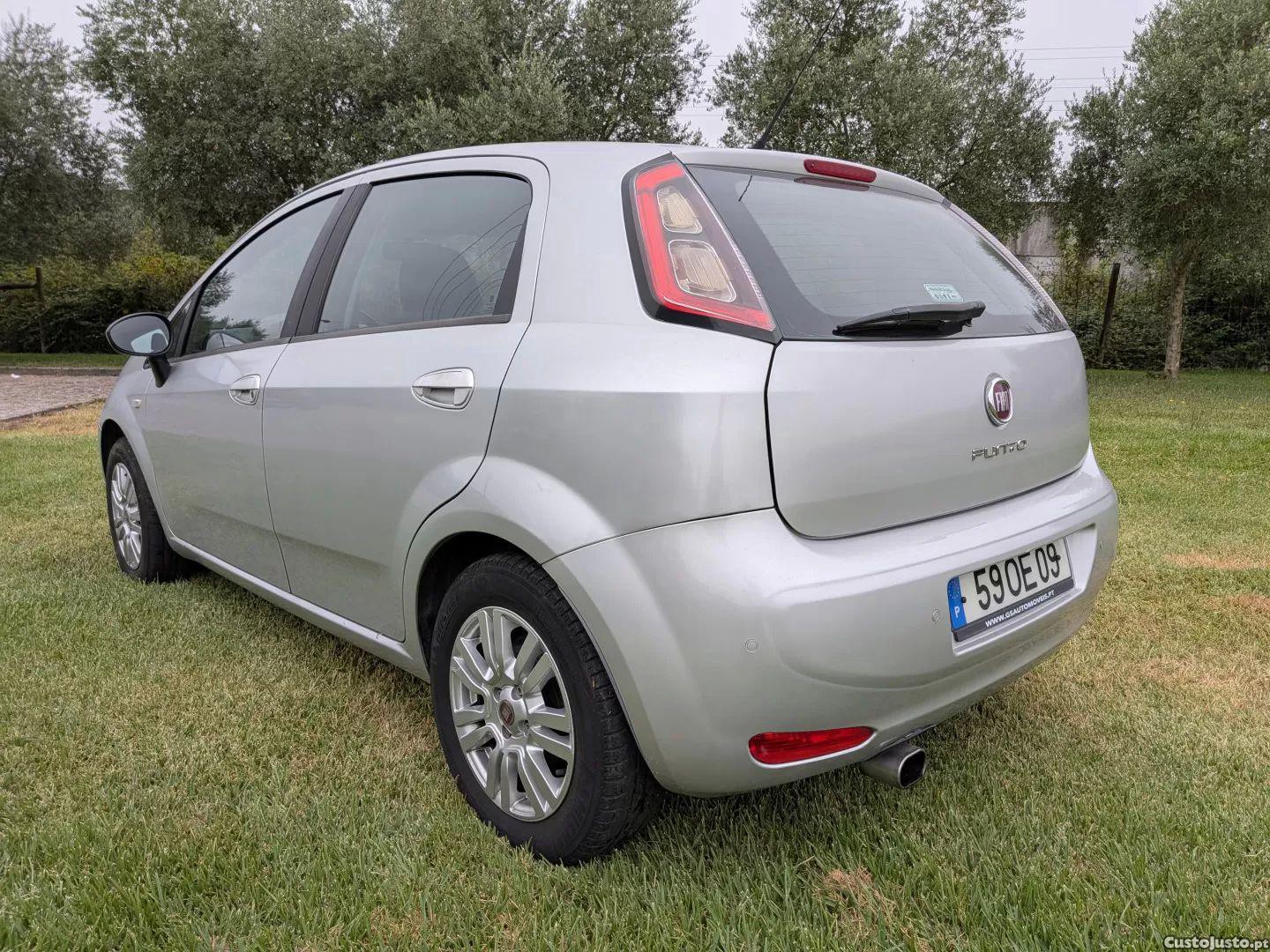 Fiat Punto 1.4 lounge gpl — fotografia 12