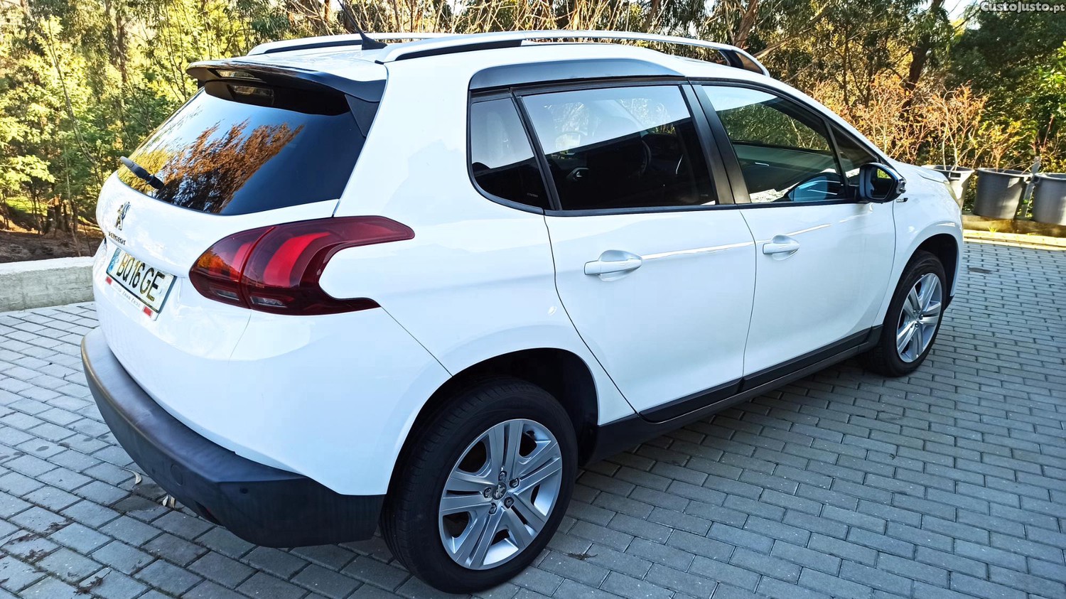 Peugeot 2008 STYLE — fotografia 14