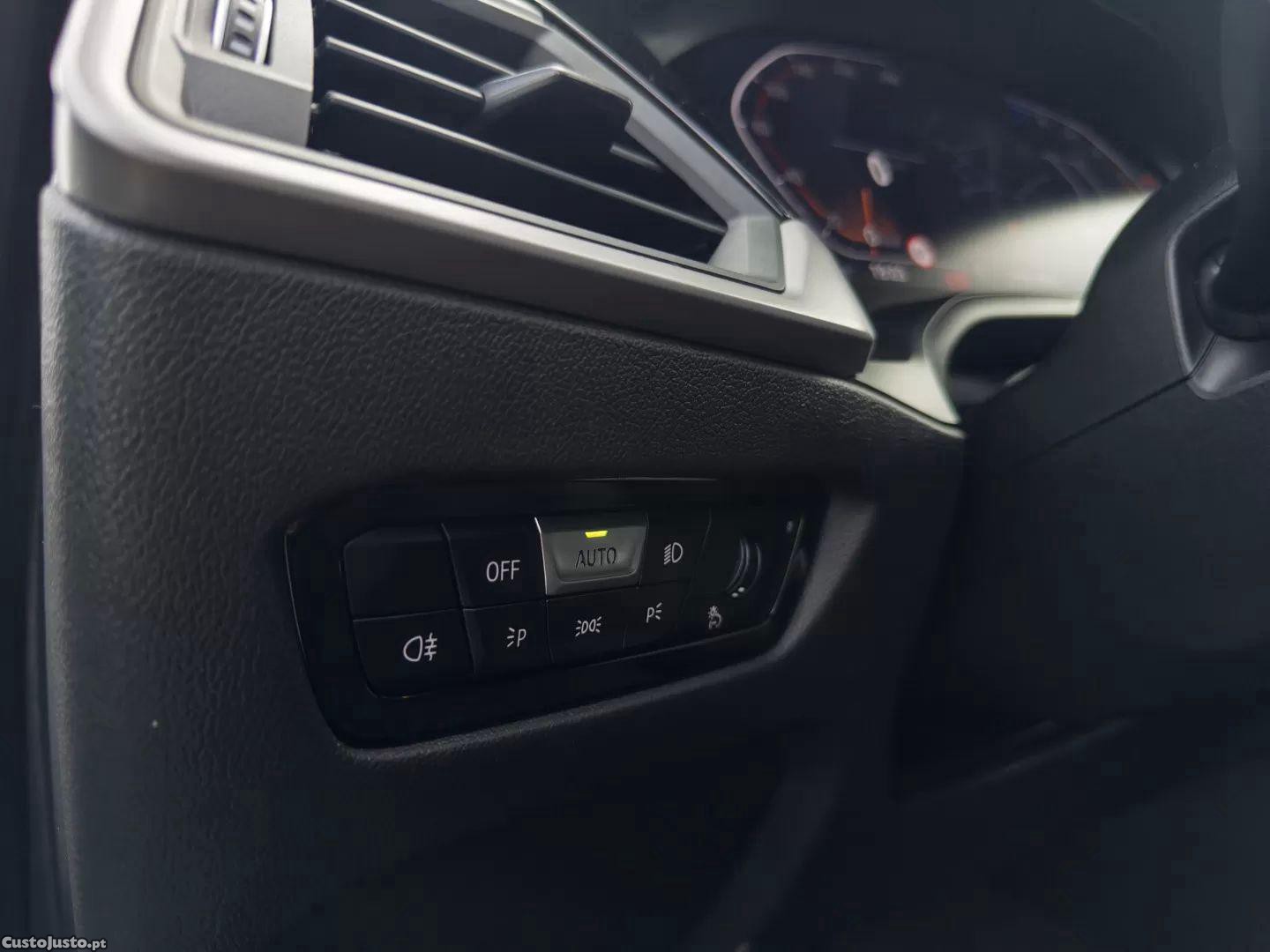 BMW 320 D line sport auto — fotografia 3