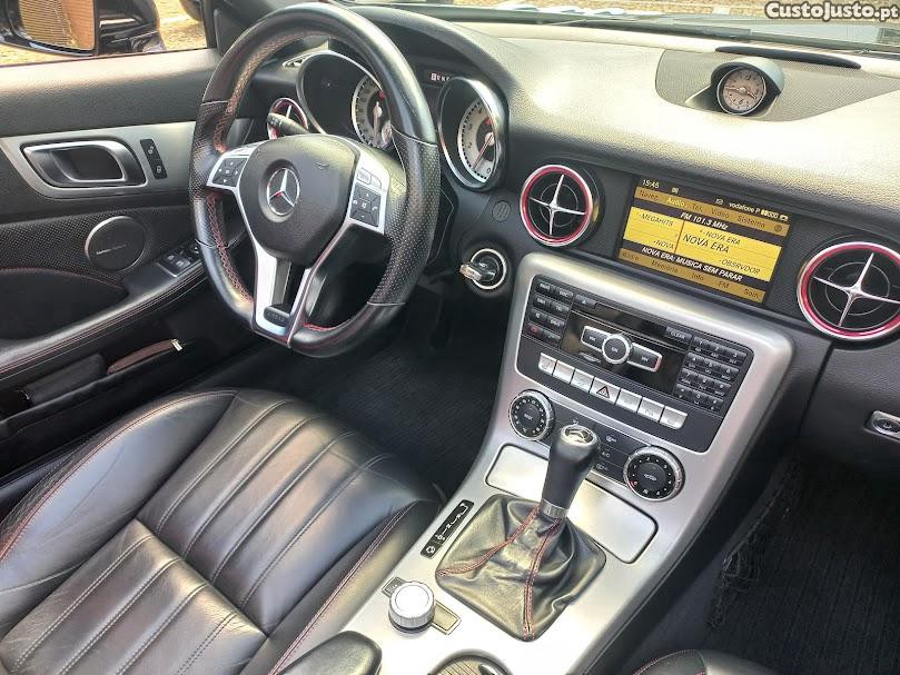 Mercedes-Benz SLK 250 Turbo AMG - LINE — fotografia 3