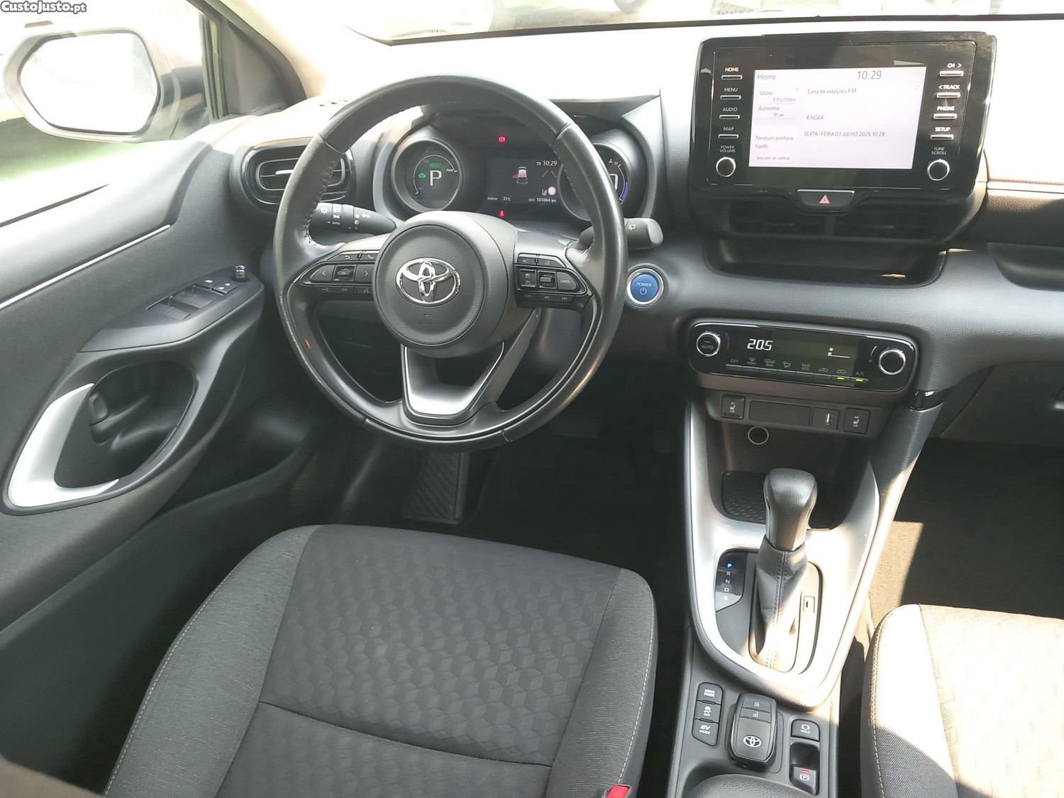 Toyota Yaris 1.5 HDF Exclusive — fotografia 13