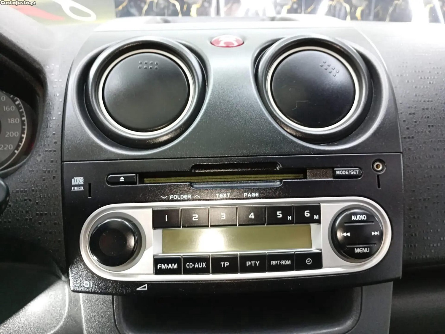 Mitsubishi Colt 1.3 Instyle — fotografia 17