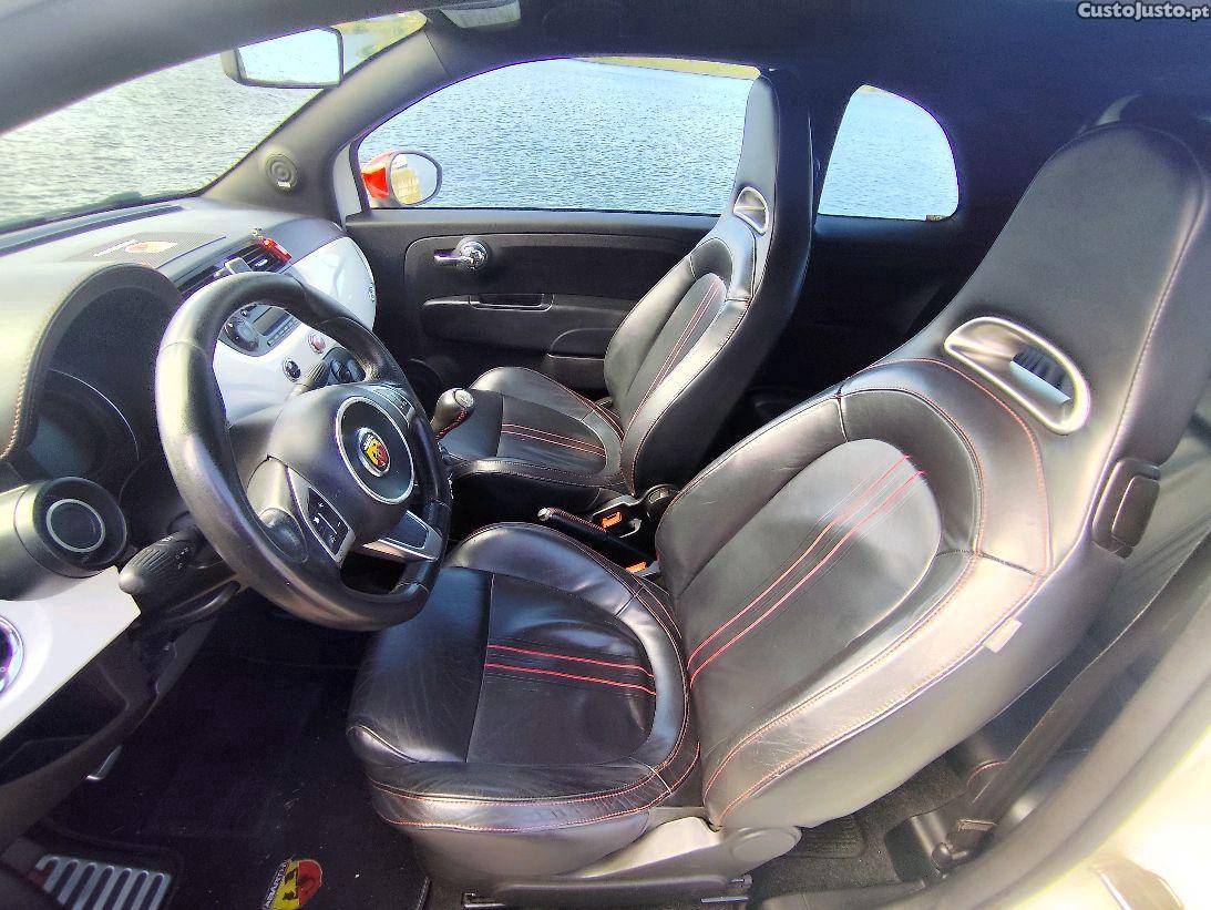 Abarth 500 1.4T 177cv — photo 4