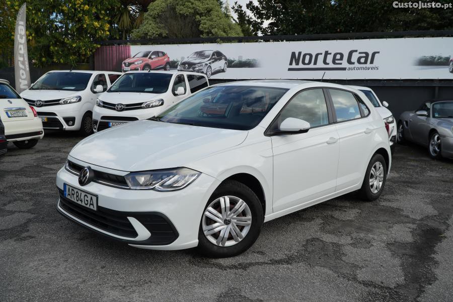 Volkswagen Polo 1.0 Confortline — fotografia 13