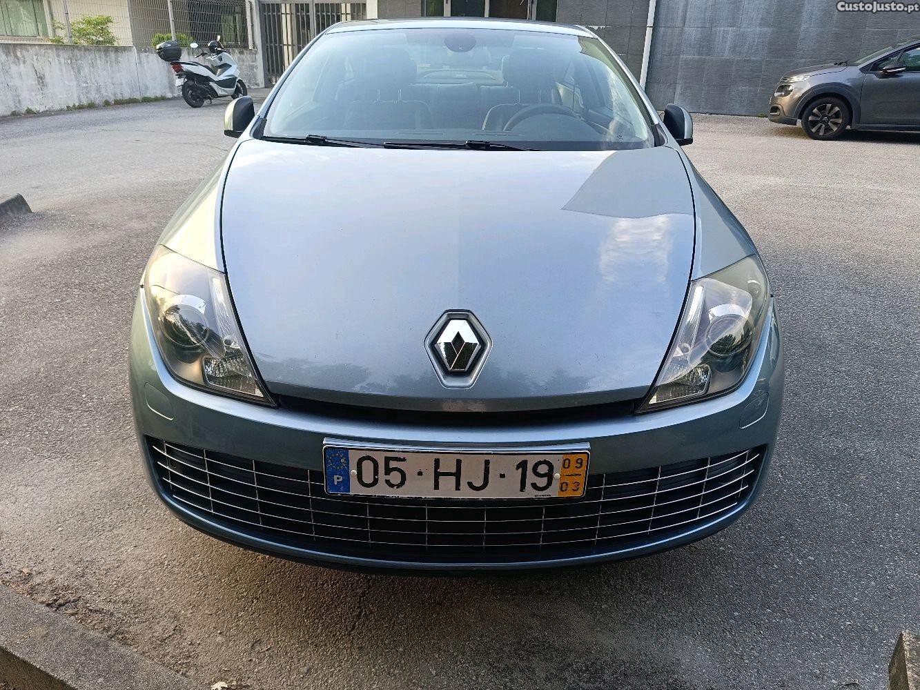 Renault Laguna coupé V6 DCI 3.0 raro — fotografia 3
