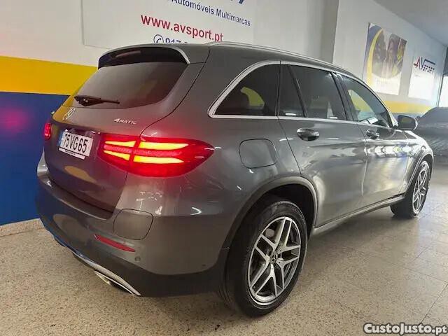 Mercedes-Benz GLC 350 e AMG Line 4-Matic — fotografia 17