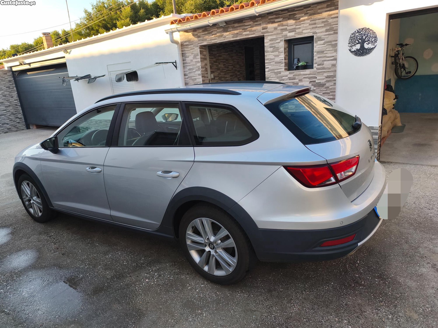 SEAT Leon X experience 4drive — fotografia 4