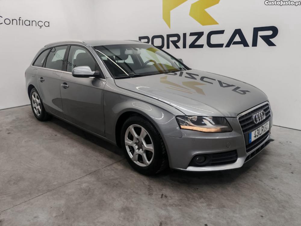 Audi A4 2.0 TDI Advance — fotografia 14