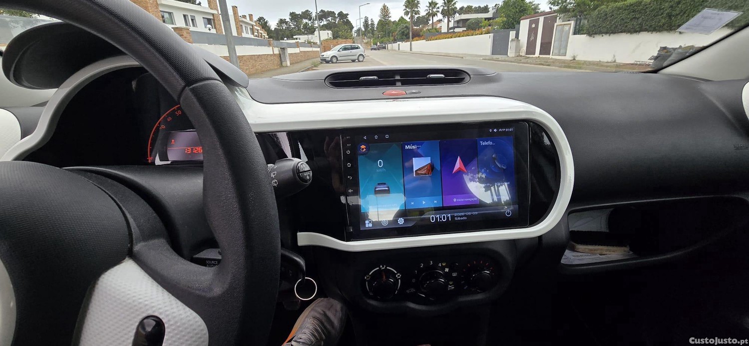 Renault Twingo 1.0 — fotografia 6