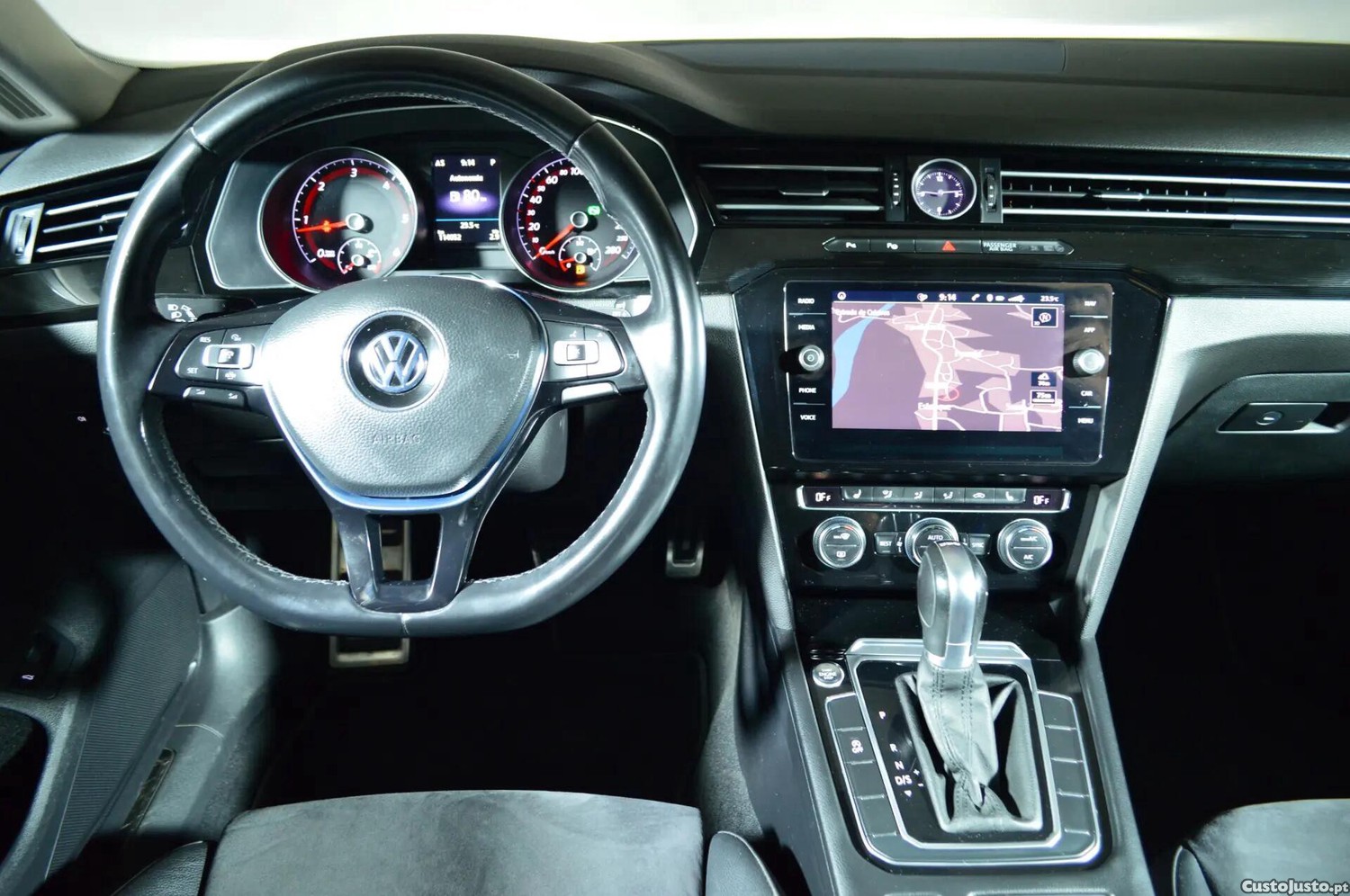 Volkswagen Arteon 2.0 TDI Elegance DSG — fotografia 3