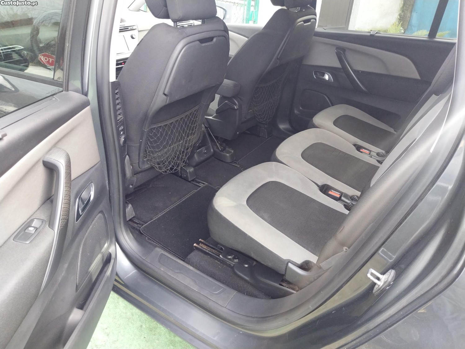 Citroën C4 Grand Picasso 1.6 E-HDI 120cv diesel/ 7 Lugares - 13 — photo 5