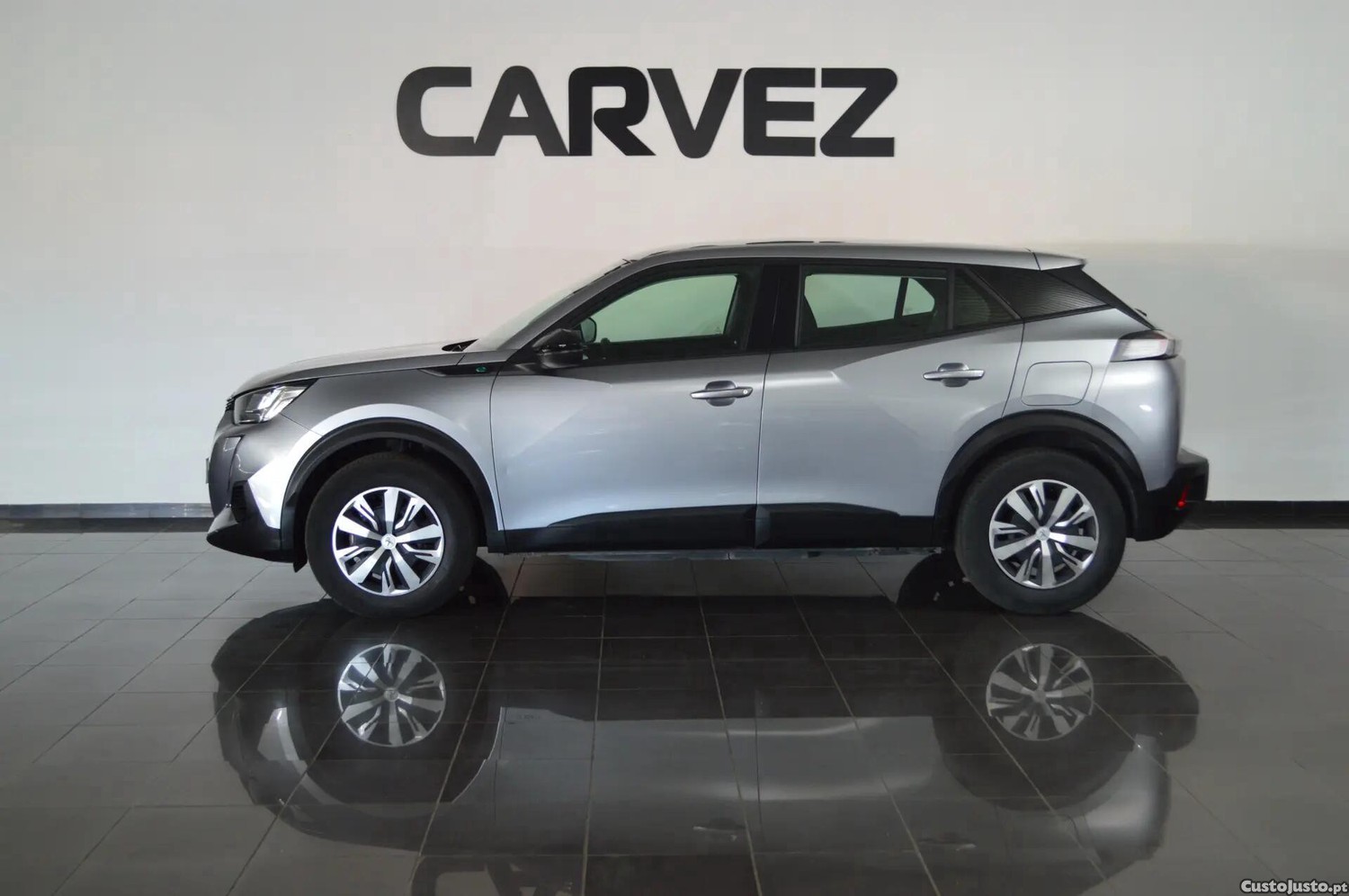 Peugeot e-2008 50 kWh Active — fotografia 13