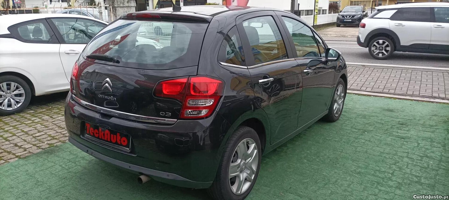 Citroën C3 1.6 HDi Airdream Exclusive — fotografia 18