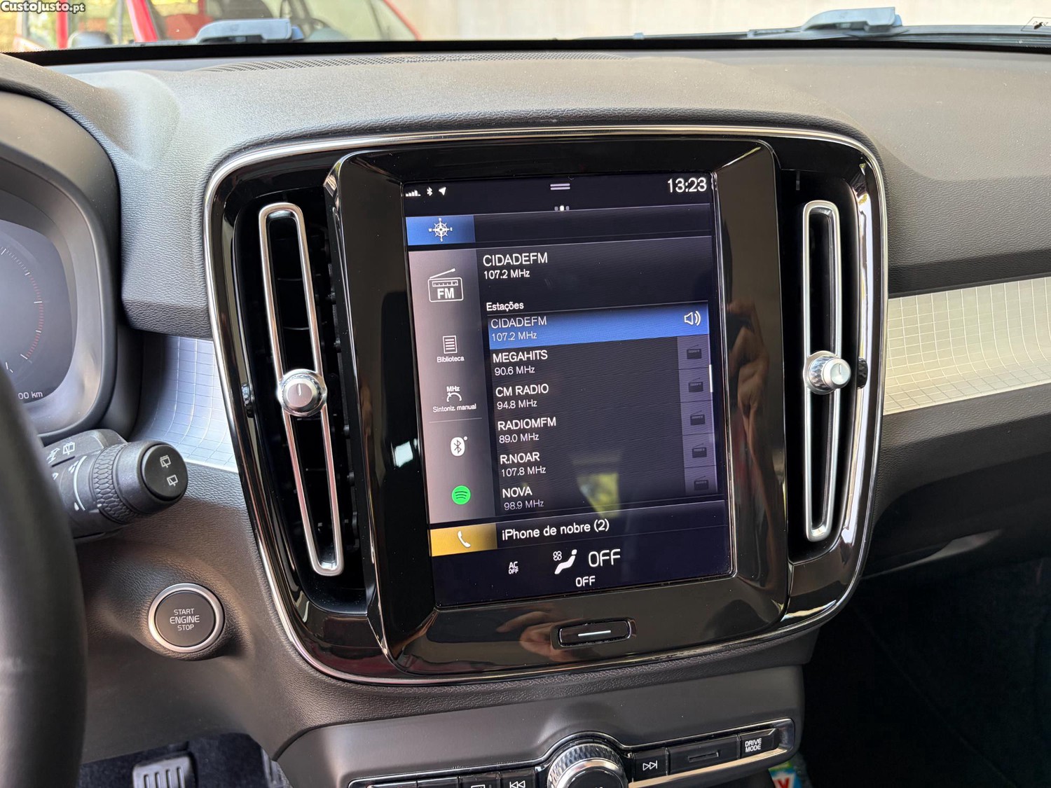 Volvo XC 40 2.0 D3 MOMENTUM PLUS NACIONAL 1 ÚNICO DONO 150 CV — fotografia 9