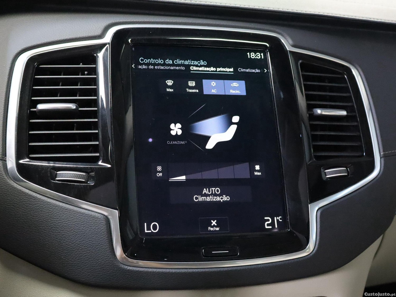 Volvo XC 90 2.0 T8 PHEV Inscription AWD — fotografia 10