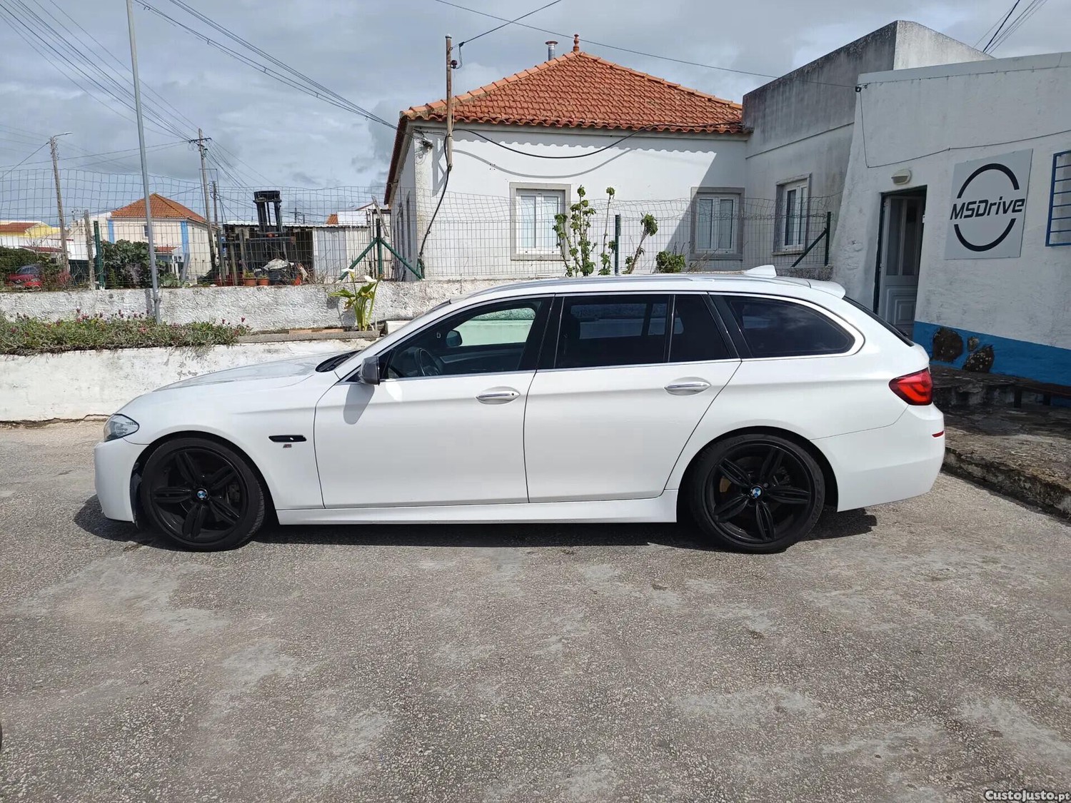 BMW M550 TOURING 3.0 M 550 D XDRIVE - 12 foto 2
